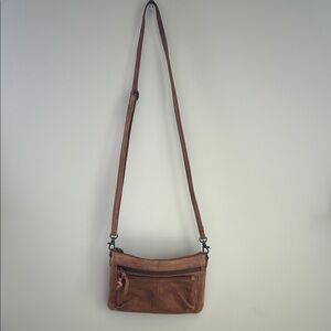 Lucky Brand Tan Leather Crossbody Bag with Vintage Charm